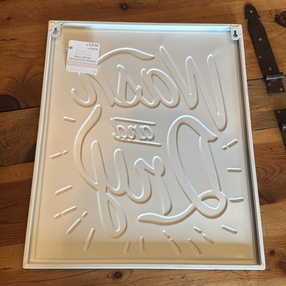 Gray and White 'Wash and Dry' Wall Sign - Picture 7 of 7